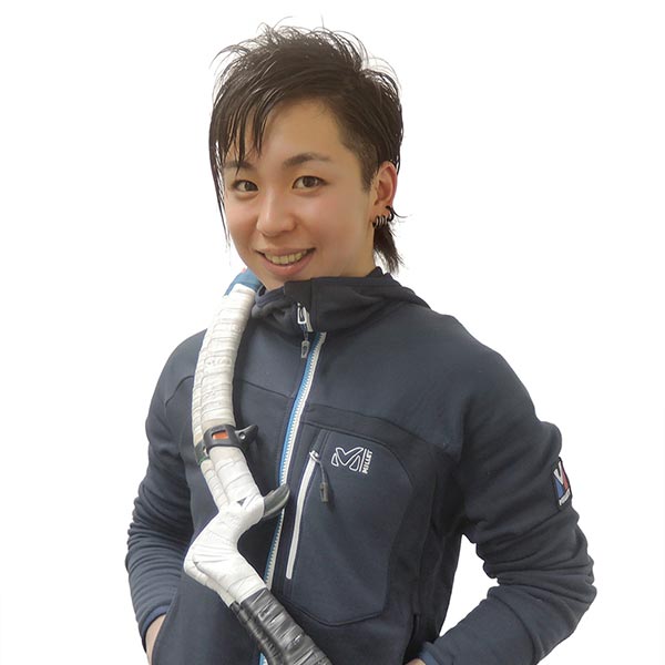 八木名恵