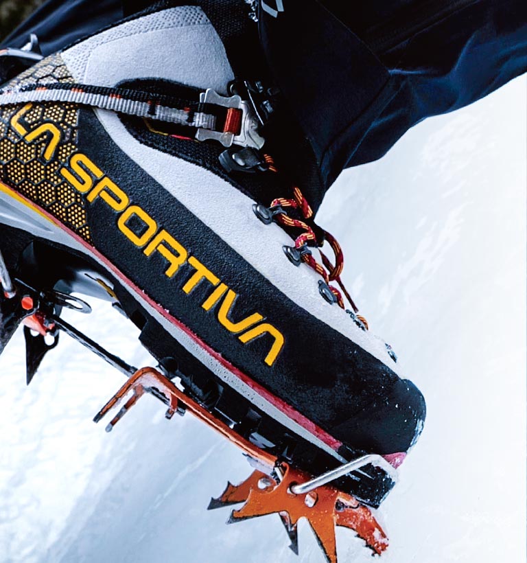 スポルティバ　ネパール　LA SPORTIVA 　Nepal   雪山登山　冬山